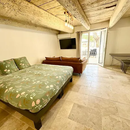 Du Mas - Quartz Apartment Saint-Laurent-d'Aigouze